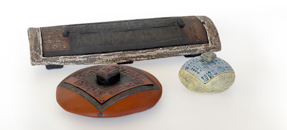 Céramiste créations écritures anciennes