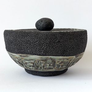 Céramique boîte sculptée coupe
